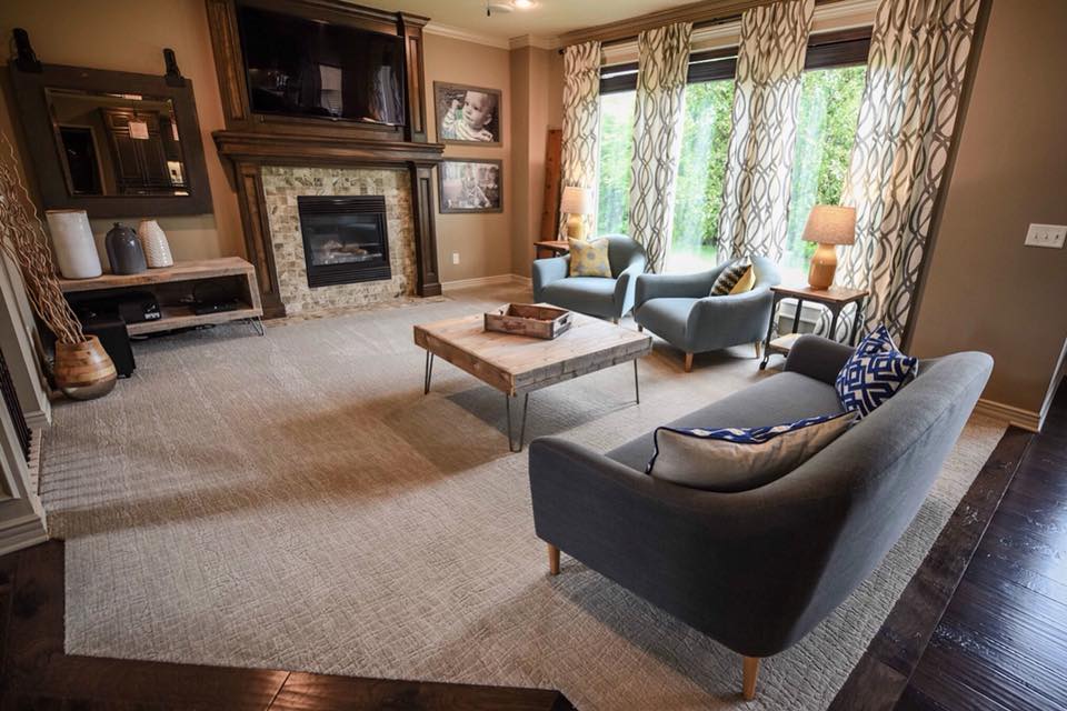 living-room-patterned-carpet-lisa-osborne